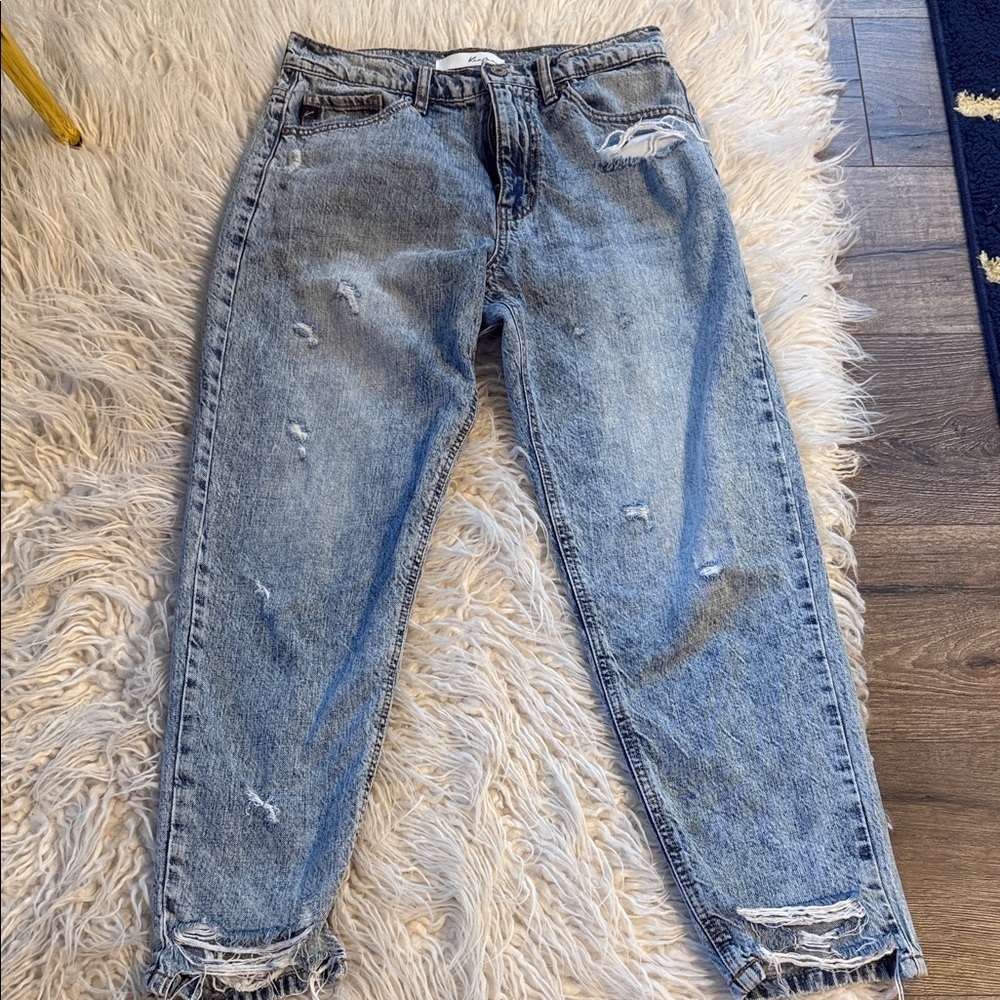KanCan Distressed Blue Ankle Jeans